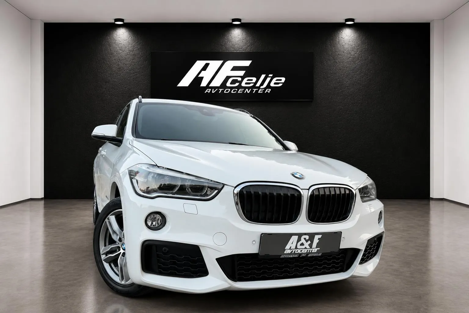 Zunanja slika - BMW serija X1: - sDrive 18d-M PAKET-FUL LED-LIZING ZA TUJCE-PDC- - 3