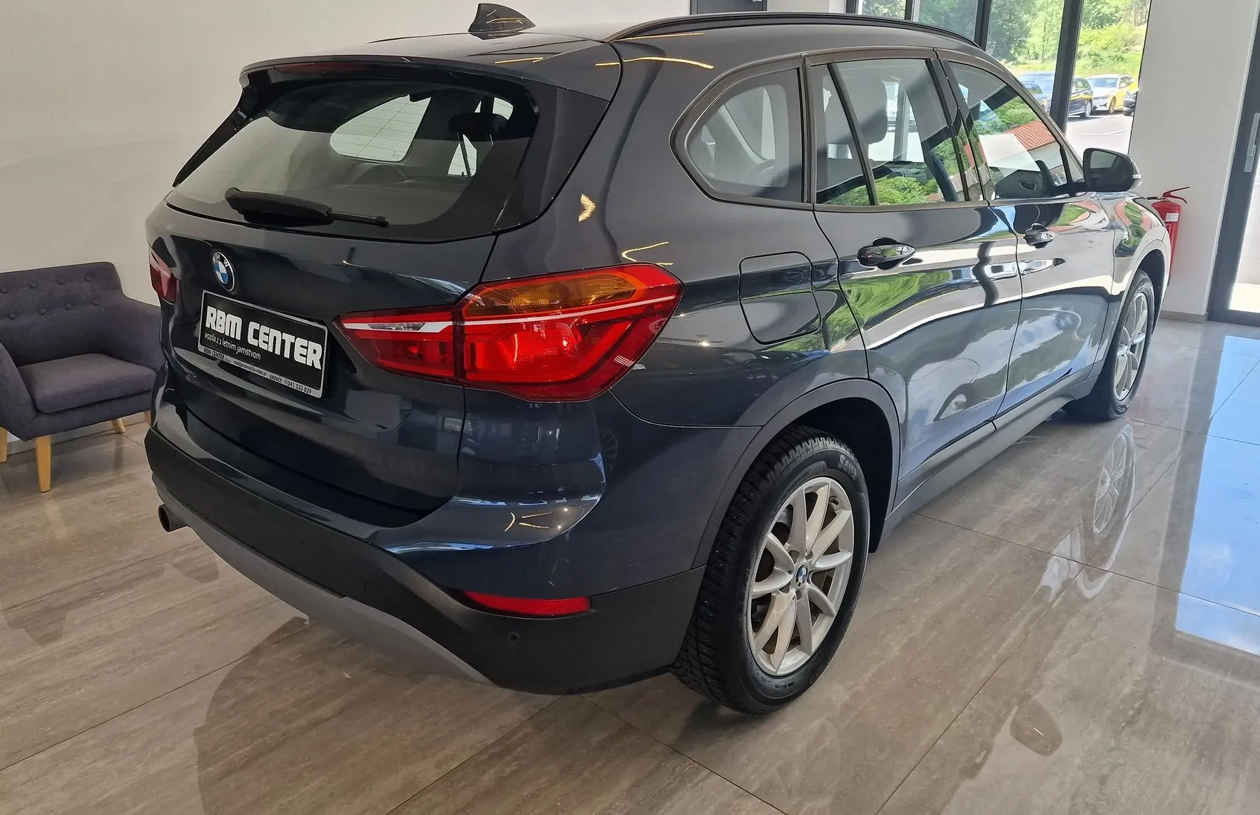 Zunanja slika - BMW X1 - serija :  sDrive18d KLJUKA|PDC|NAVI|FRONT ASSIST|TEMPOMAT - 2