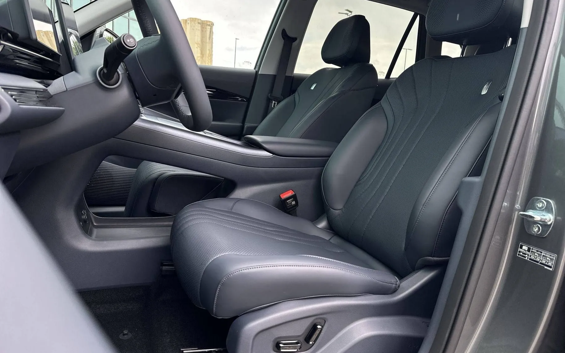 Notranja slika - Geely EX5 - MAX... - 9