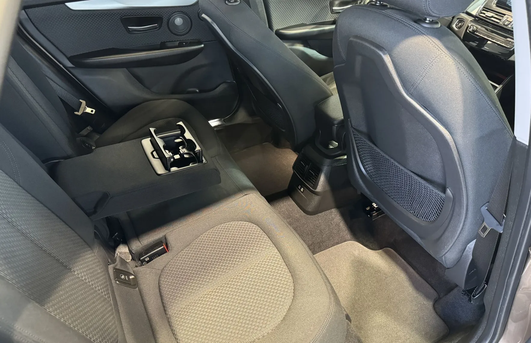 Zunanja slika - BMW Serija 2 - Active Tourer: 1.LASTNIK-2.0D-LED-NAVI-HARMAN KAR.-2xKLI - 10