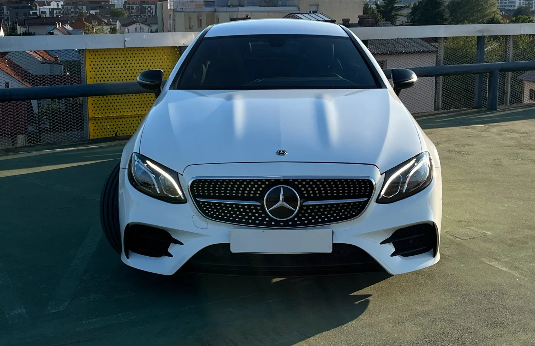 Zunanja slika - Mercedes-Benz E-Razred - E Coupe 300d AMG Line CRYSTAL.ACC.VZR.KAM - 2