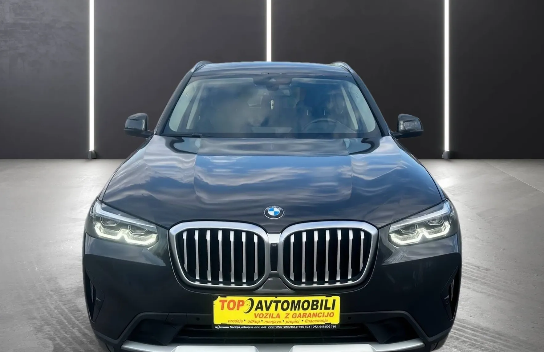 Zunanja slika - BMW X3 - serija : xDrive 20 D X LINE SAMO 68000 KM KOT NOV - 11