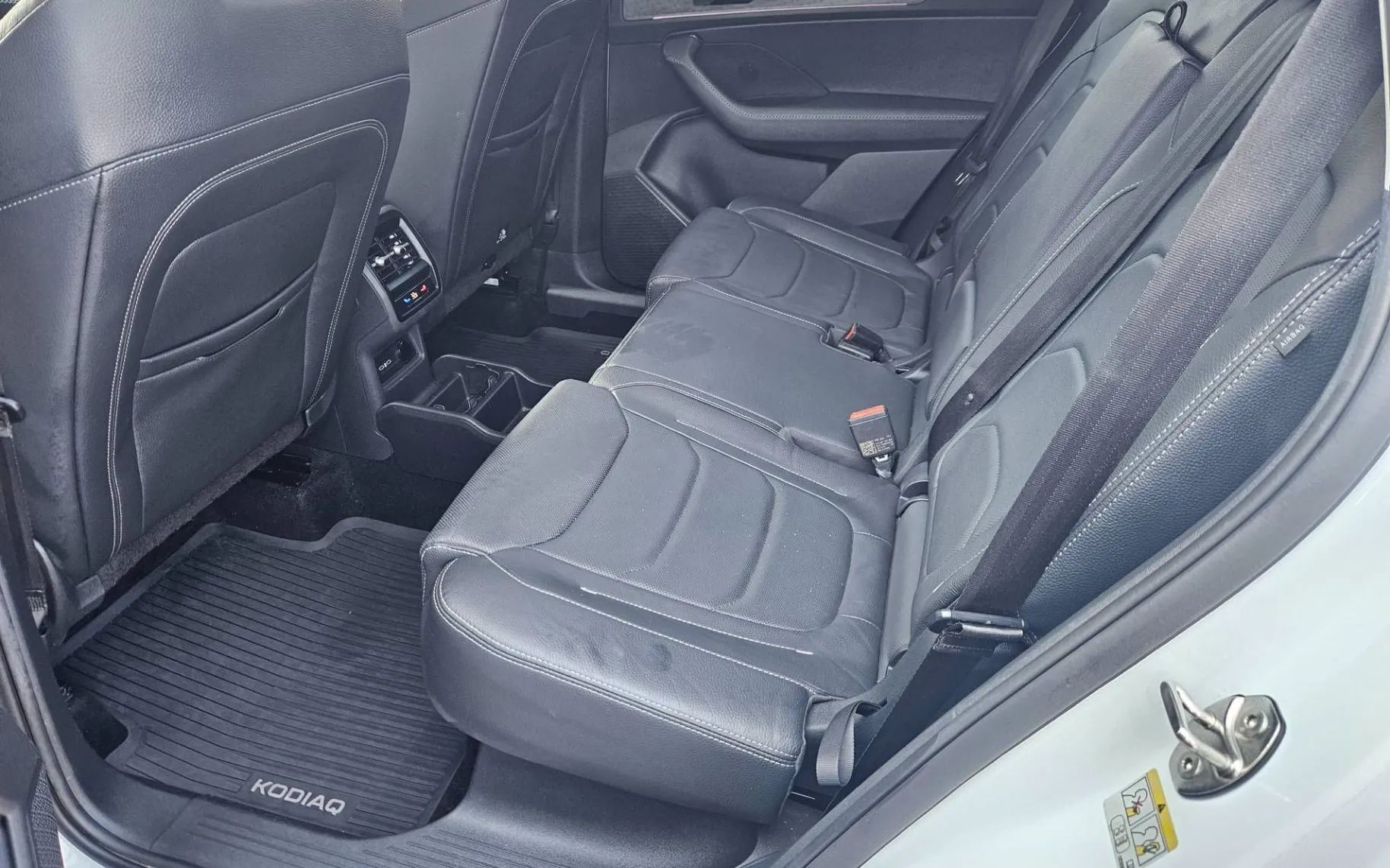 Notranja slika - Škoda Kodiaq - 4x4 2.0 TDI Selection DSG  1.LASTNIK  SLO... - 12