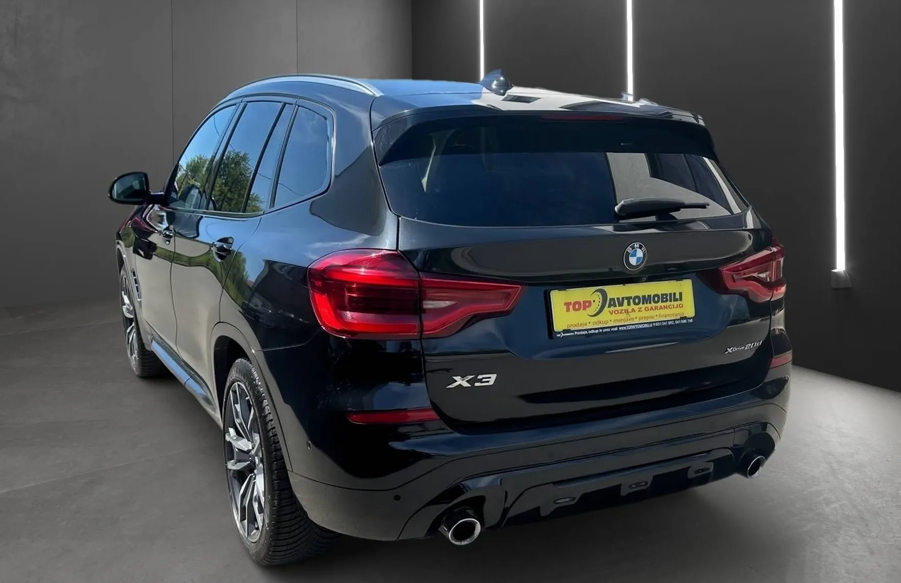 Zunanja slika - BMW X3 - serija :  xDrive 20d X-LINE FUL LED NAVI TEMP PDC AMBIENT - 6