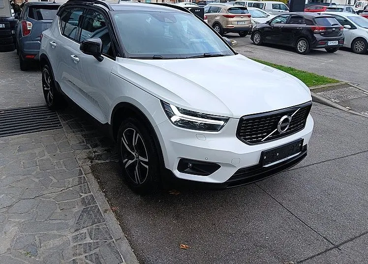 Zunanja slika - Volvo XC40 - 2.0 D3 R-Design 2WD -VIRTUAL -KAMERA -MEMORY - 5