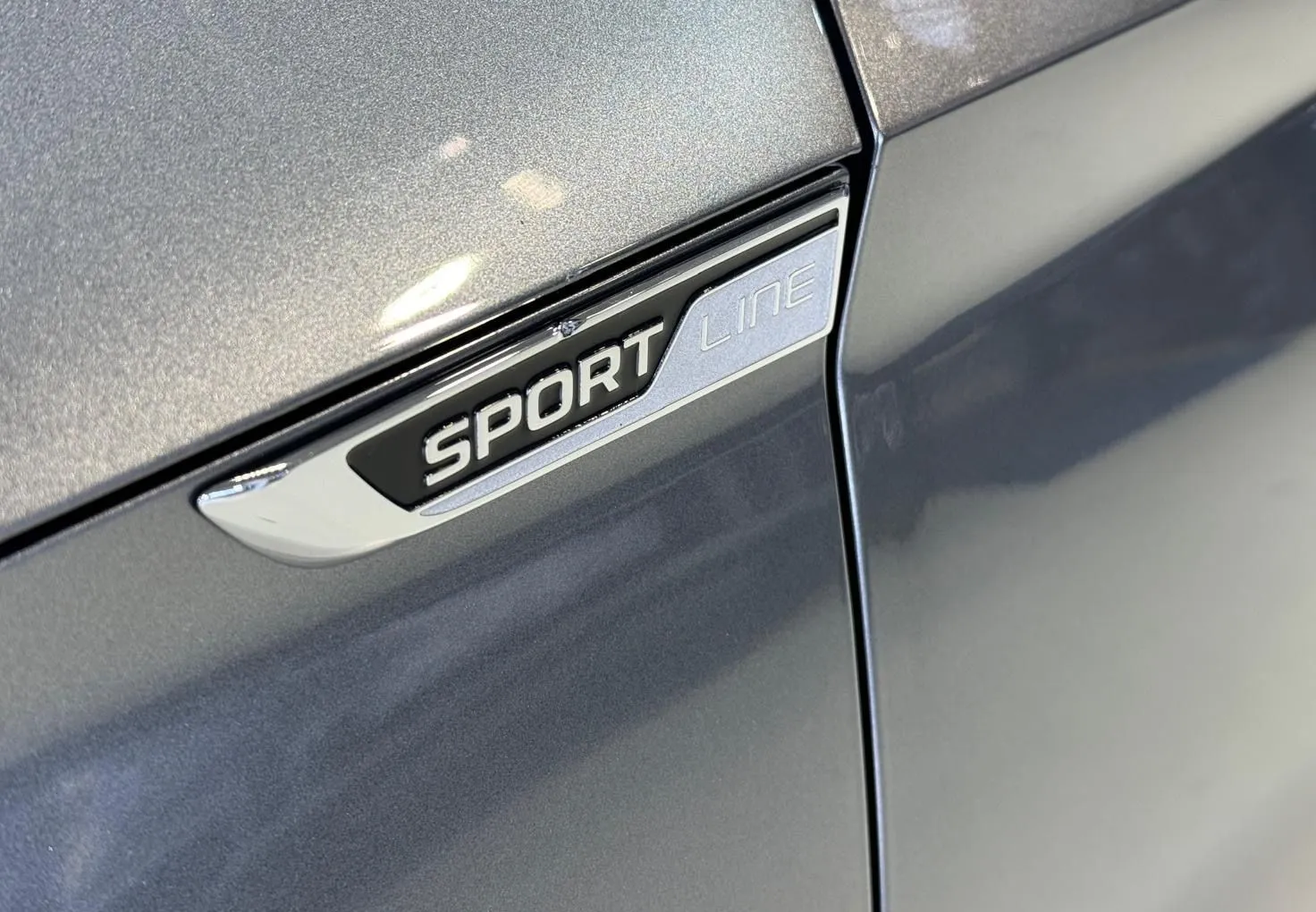 Zunanja slika - Škoda Superb - 4X4-N1-VIRTUAL-SPORTLINE-PANO-NAVI-360-ACC-MEMORY - 10