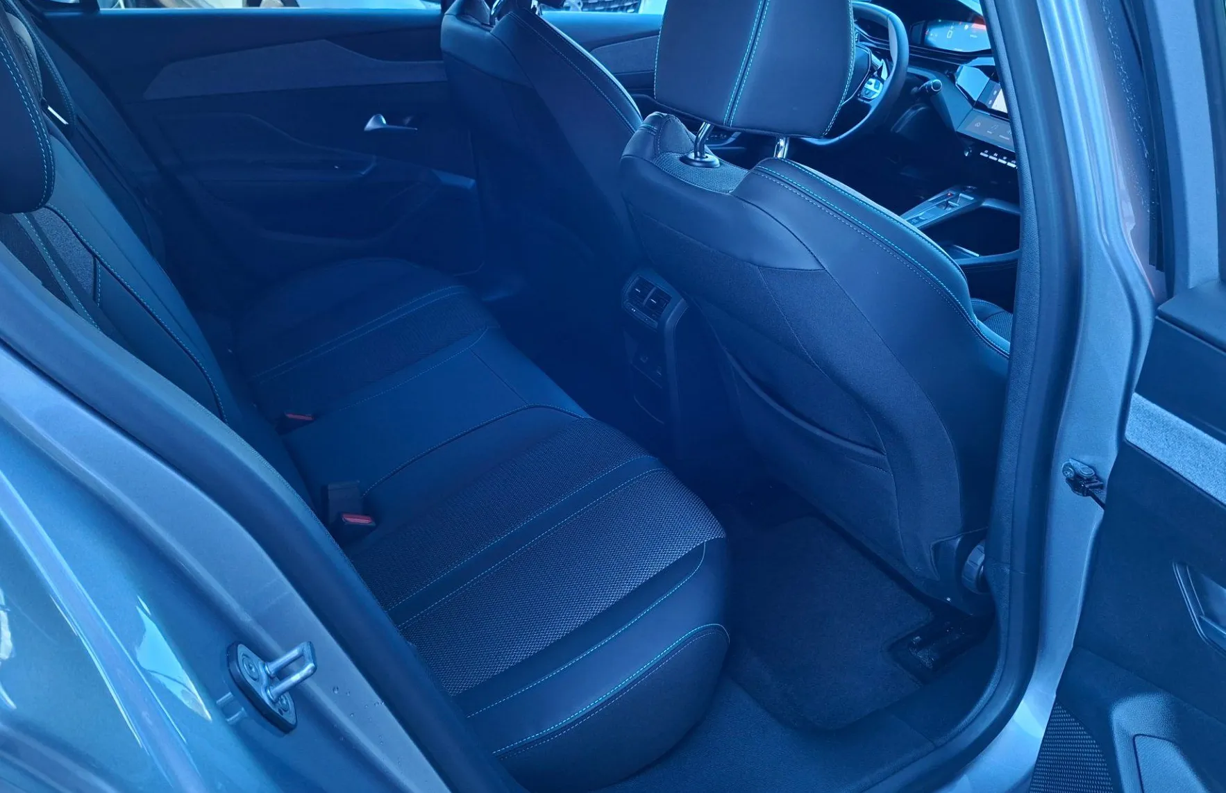 Zunanja slika - Peugeot 308 - 1.5 BlueHDi 130 STT Allure Avt. - 9