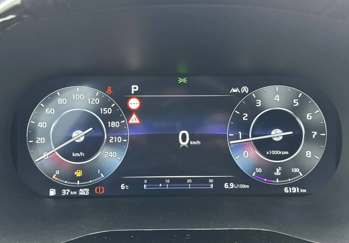 Notranja slika - KIA XCeed - 1.6 T-GDi EX WAY ISG. 7DCT - 15