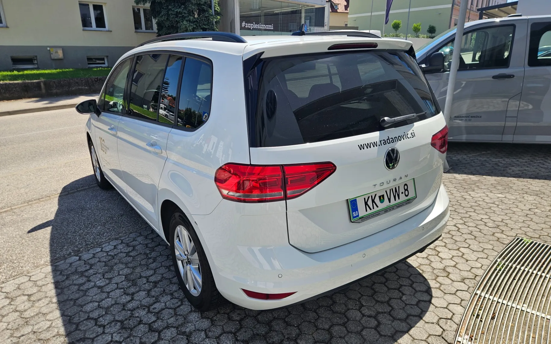Zunanja slika - VW Touran - 1.5 TSI Family DSG - 4