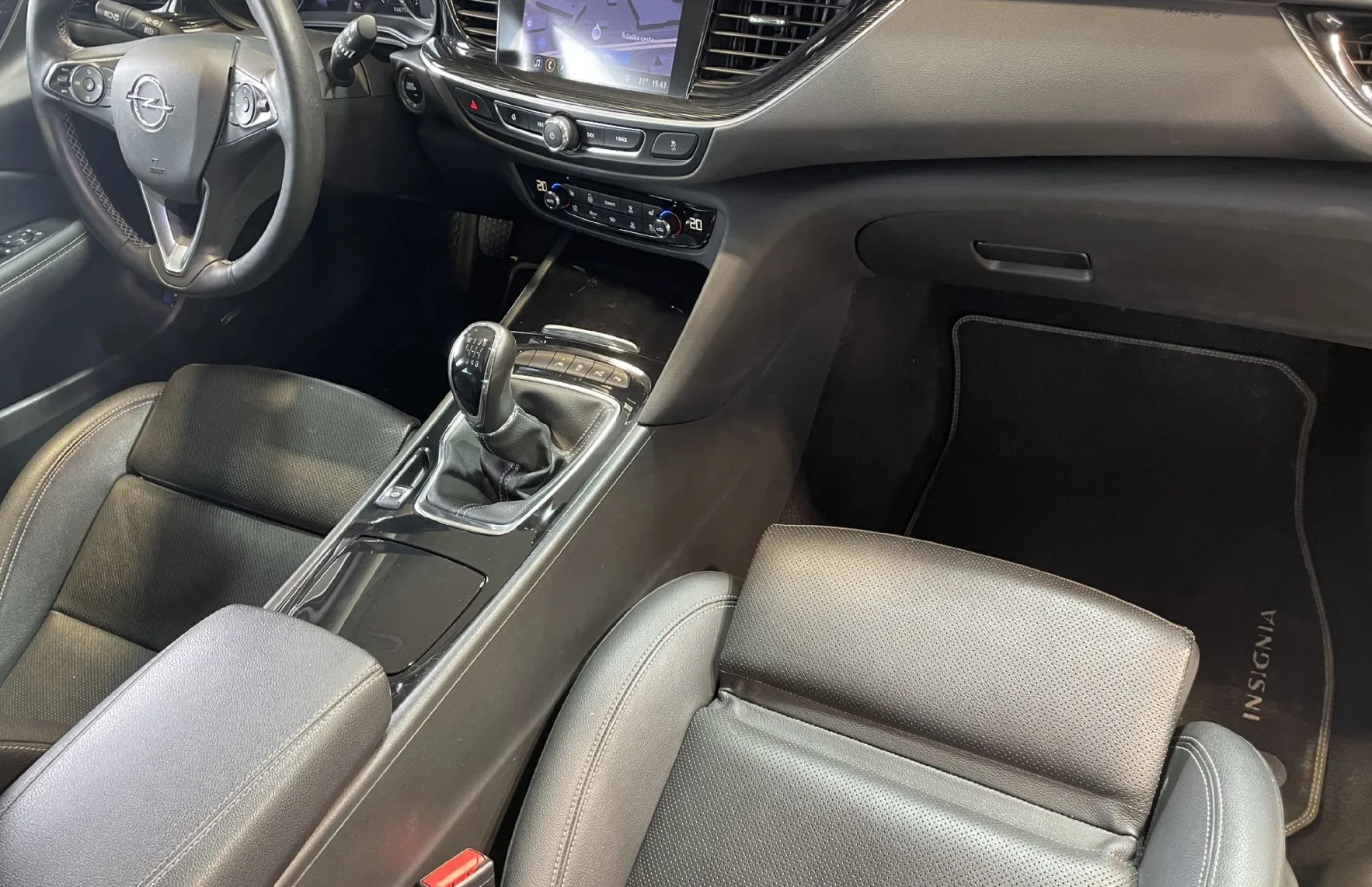 Zunanja slika - Opel Insignia - 1LAST-NAVI-360KAM-HLAJENJE-KEYLESS-RADAR-LED-USNJE - 11