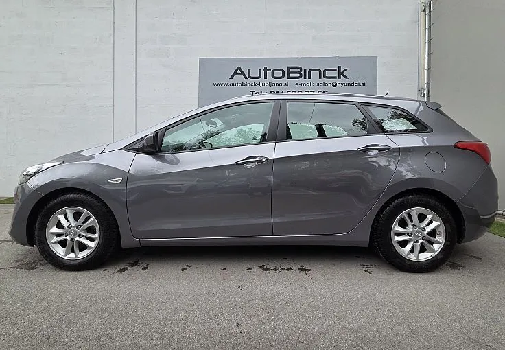 Zunanja slika - Hyundai i30 Wagon - 1.6 GDi Comfort - 3