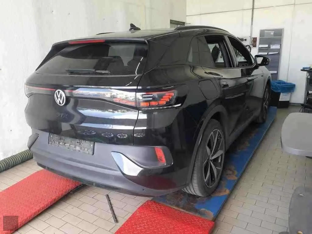 Zunanja slika - Volkswagen ID.4 - GTX NEMŠKI+4ALU.4x4.PANORA.KLJUKA.KAMERA.220KW.ACC - 2