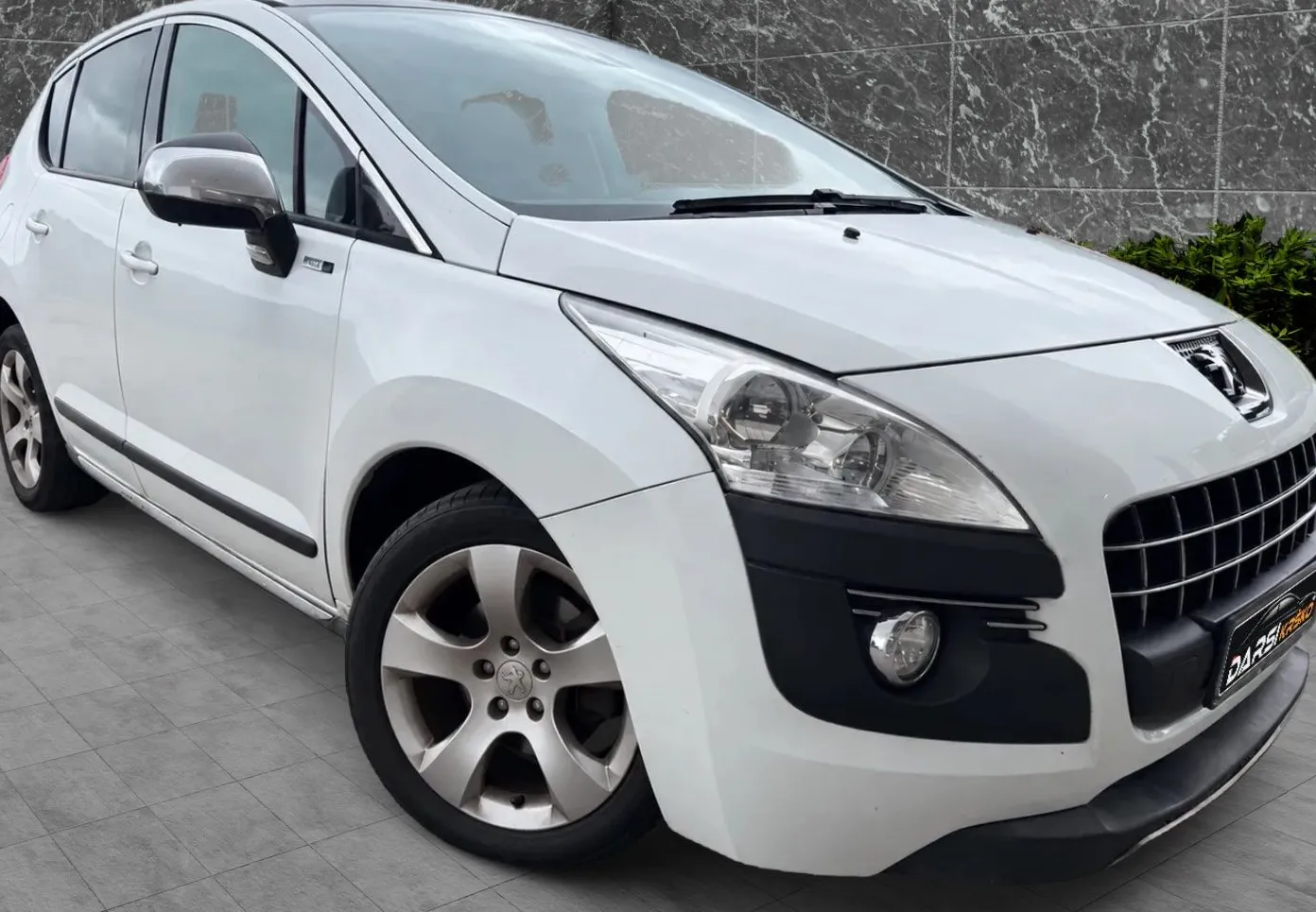 Zunanja slika - Peugeot 3008 - Style 1.6 HDi SLOVENSKI PANORAMA NAVI PDC ALU - 4