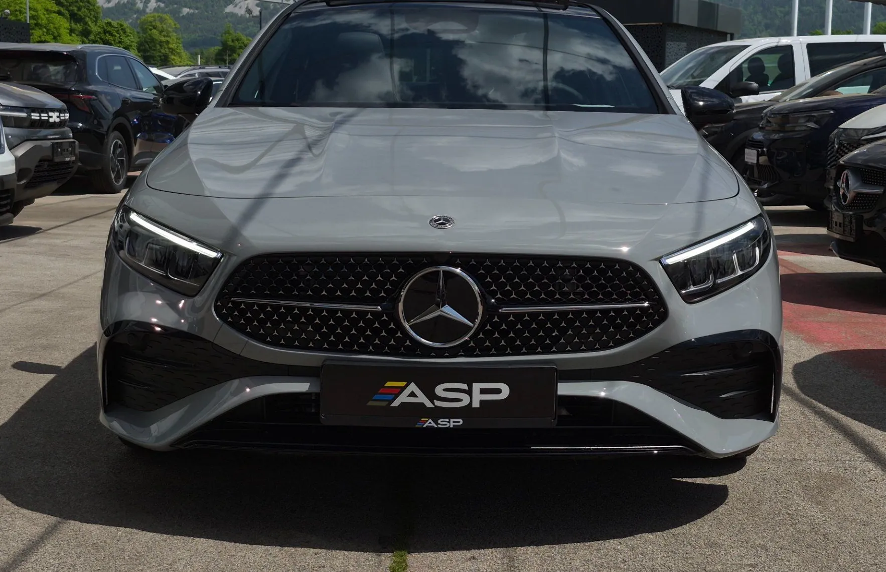 Zunanja slika - Mercedes-Benz A-Razred - A 180 AMG Edition - 2