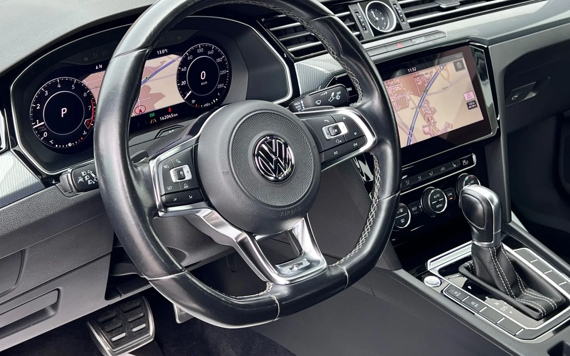Notranja slika - Volkswagen Arteon - 2.0TSI+R LINE+VIRTUAL+ACC+KAMERA+LED - 11