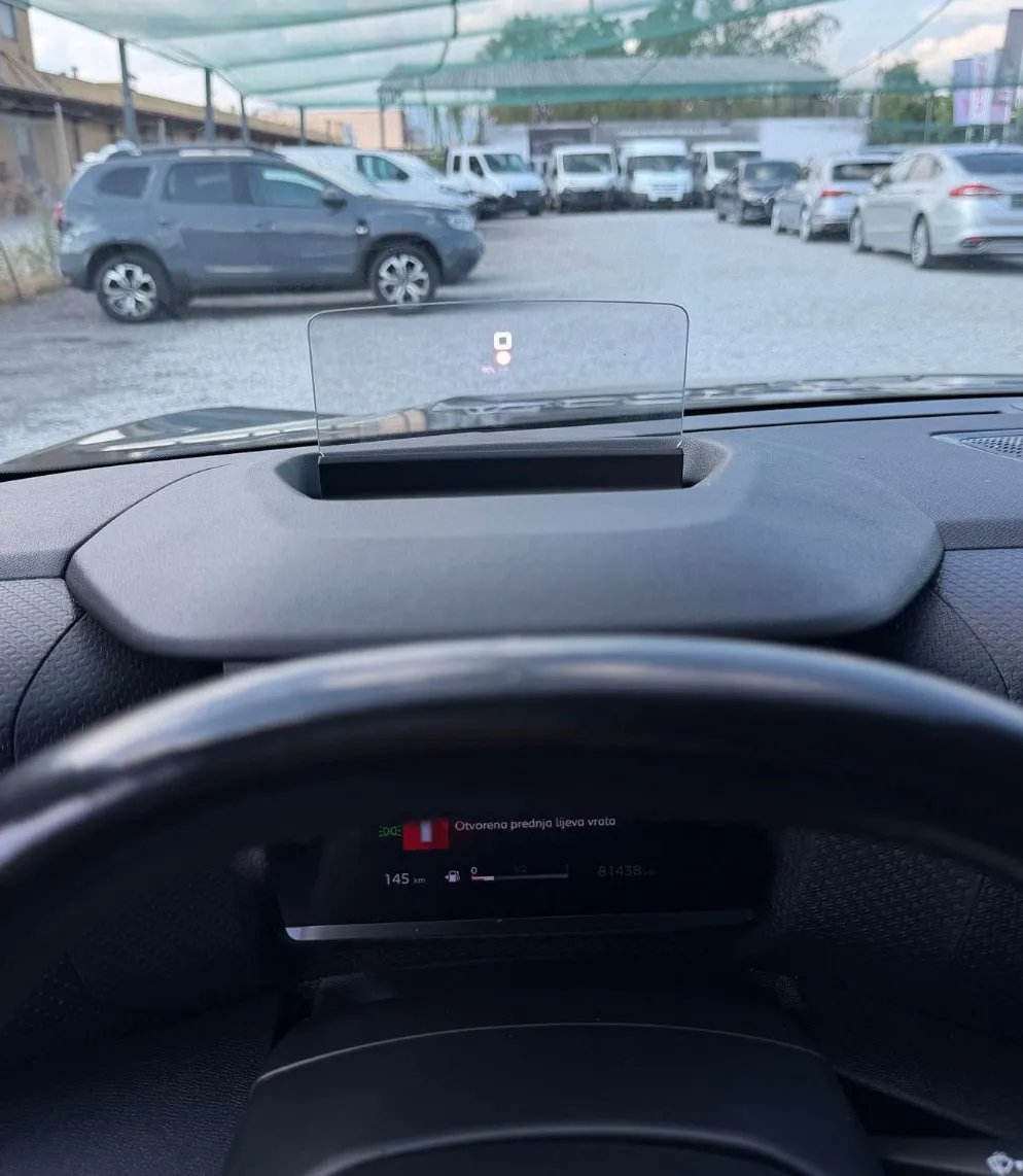 Zunanja slika - Citroën C4 - 1.2 SHINE 130 -SLO-AUT-HEAD UP-NAVI-KAMERA-VELIK S - 10
