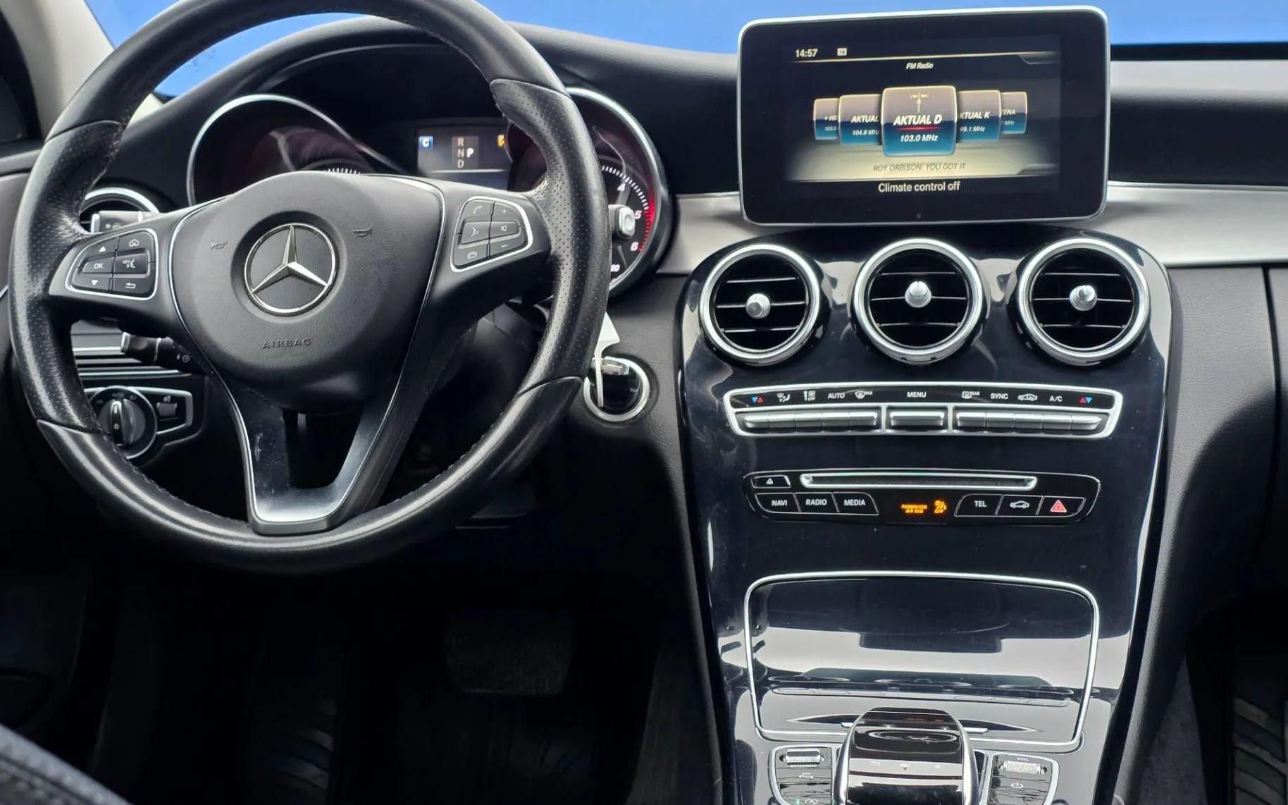 Zunanja slika - Mercedes-Benz C-Razred - C 250 d AVANTGARDE BURMASTER LED NAVI GR SED - 9