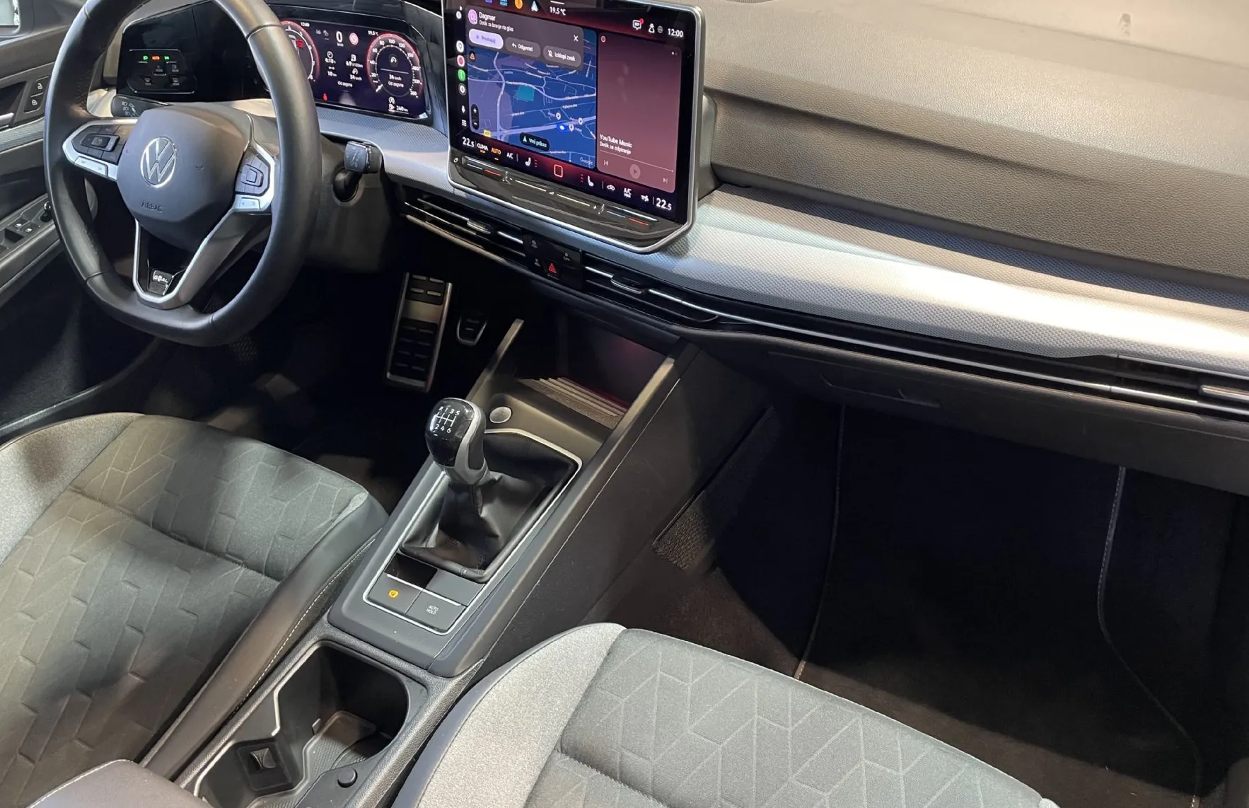 Zunanja slika - VW Golf - Variant 1.LASTNIK-VIRTUAL-NAVIGACIJA-RADAR-LED-LANE-ALU - 7