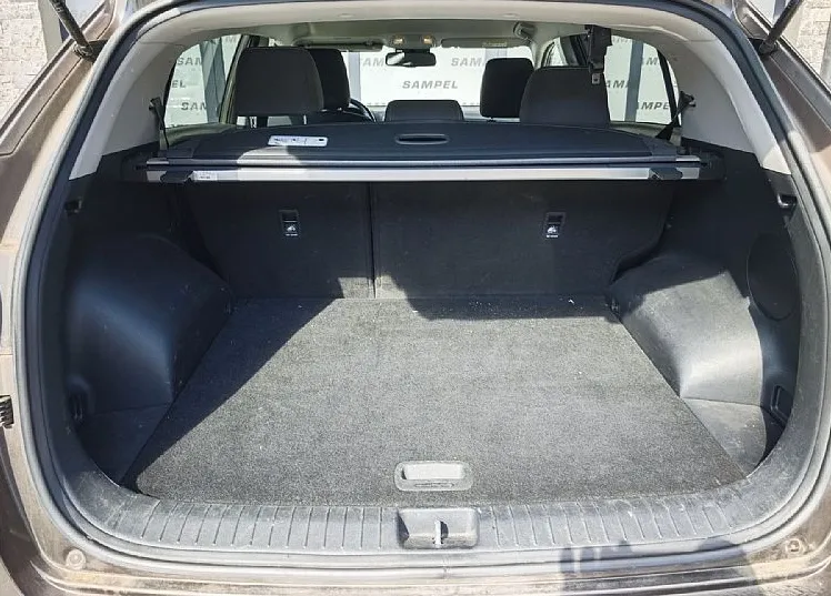 Zunanja slika - KIA Sportage - 2.0 CRDi AWD - GRETJE VOLANA - LANE ASSIST - 17