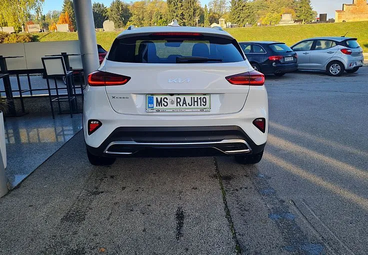 Zunanja slika - KIA XCeed - 1.6 T-GDi EX WAY ISG. 7DCT 110 kW - 6