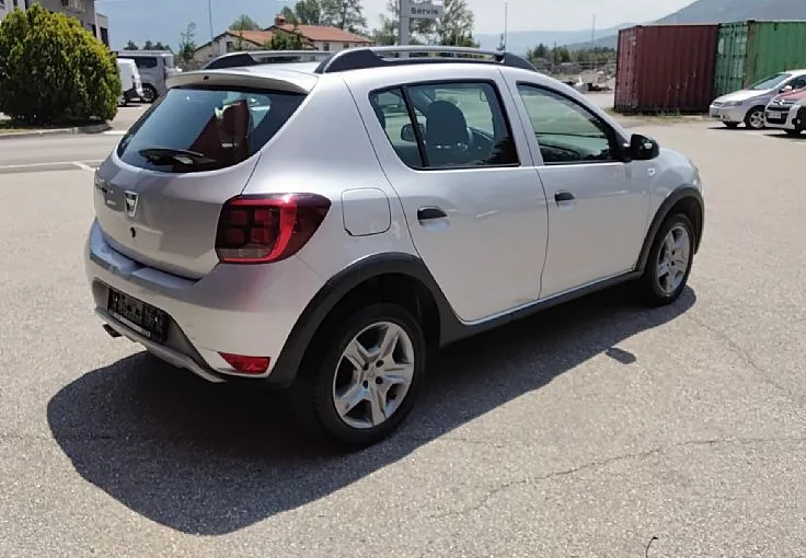 Zunanja slika - Dacia Sandero - Stepway 0.9 TCe 90 -5- - 3