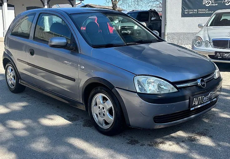 Zunanja slika - Opel Corsa - Club 1.2 16V - 3