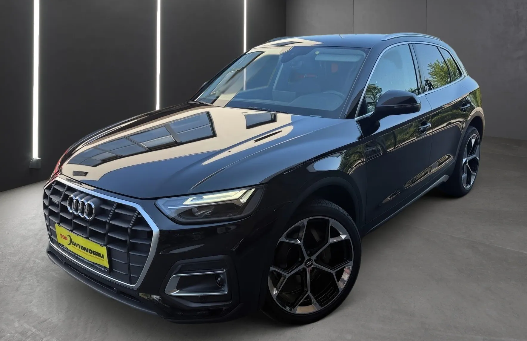 Zunanja slika - Audi Q5 - 40 TDI QUATTRO RADAR VIRTUAL KAMERA PDC TOP - 2