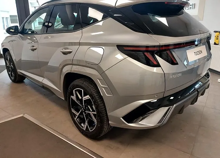 Zunanja slika - Hyundai Tucson - 1.6 T-GDI MHEV PREMIUM N-Line AVTOMATIK - 4