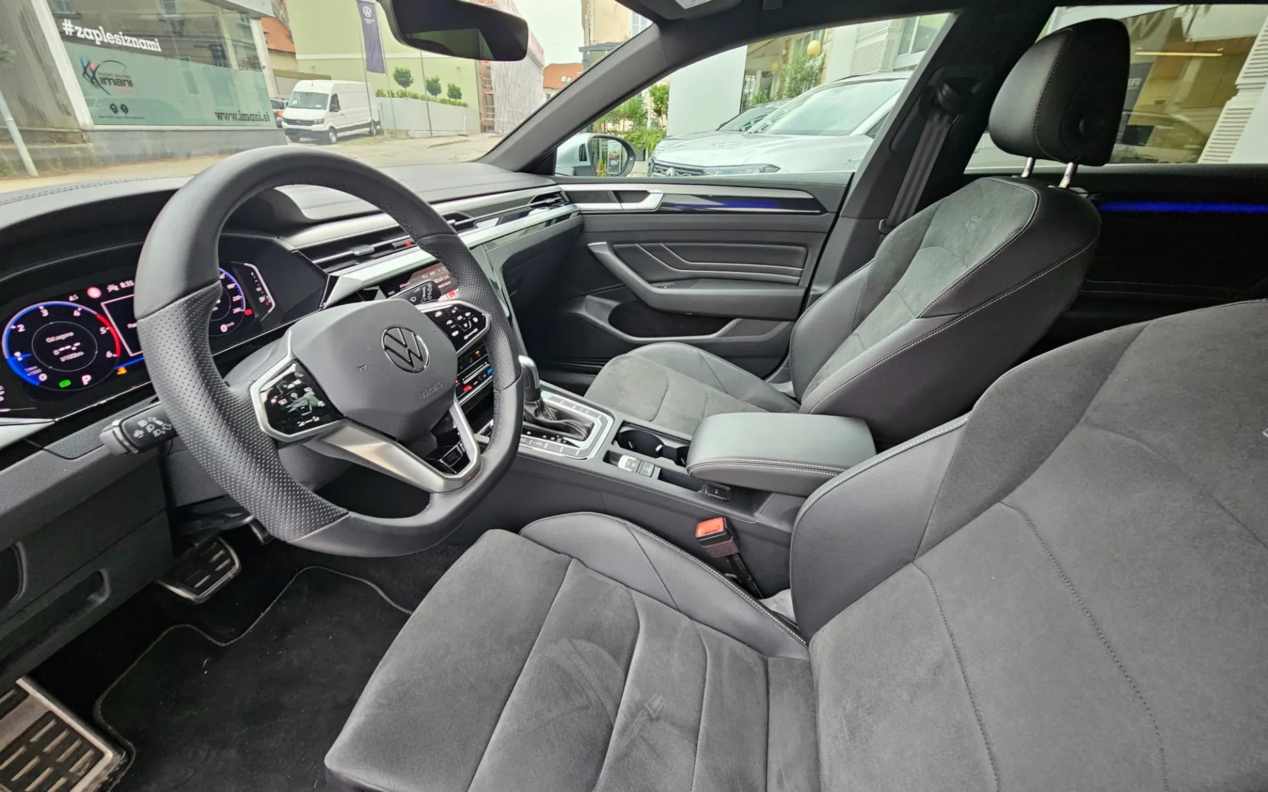 Zunanja slika - Volkswagen Arteon - 2.0 TDI BMT R-Line DSG - 7