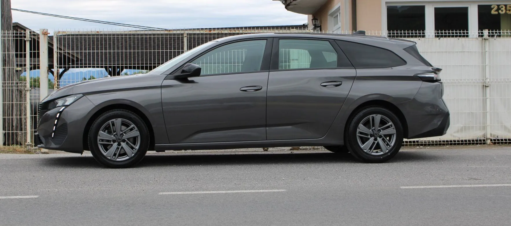 Zunanja slika - Peugeot 308 - SW 1.5 BlueHDI 130 Active Pack Avt. LED ALU NAVI - 8