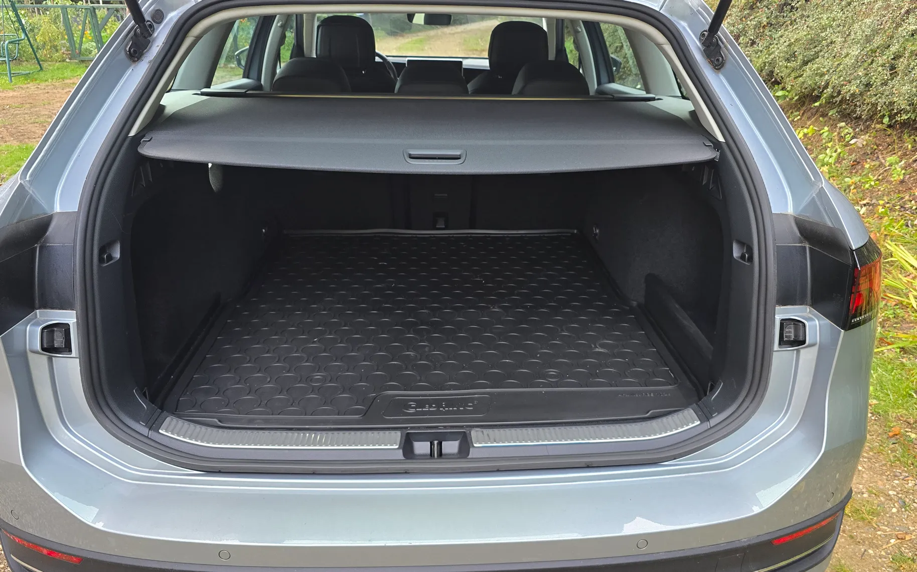 Notranja slika - Volkswagen Passat - Variant 2,0 TDI BMT Business DSG - 7
