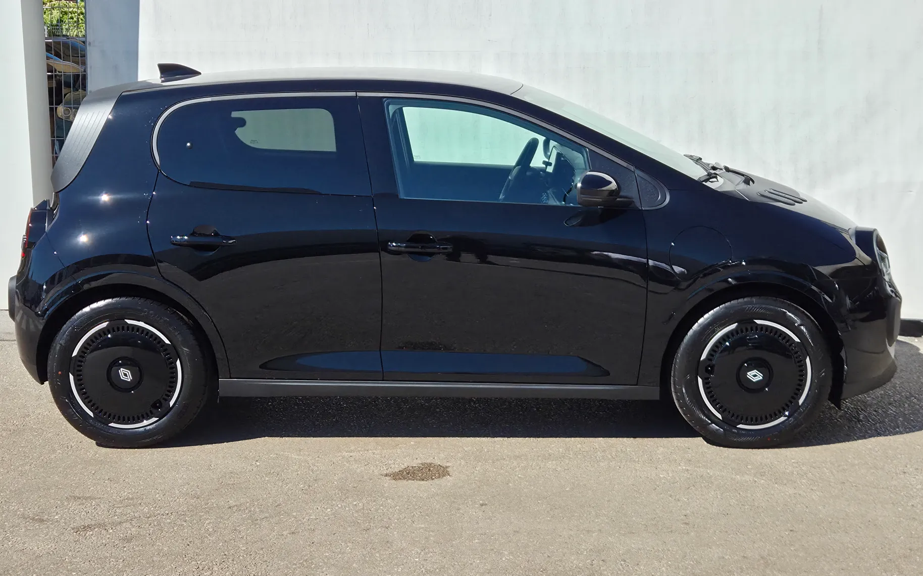 Zunanja slika - Renault Twingo - Techno E-Tech+Gretje sedežev - 5
