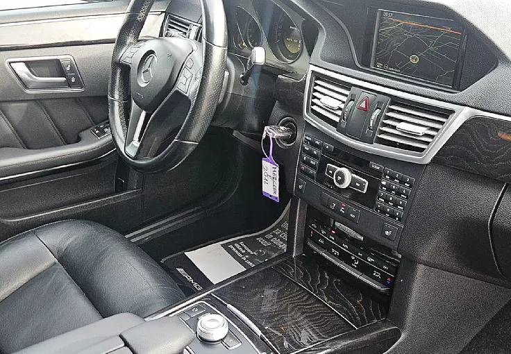Zunanja slika - Mercedes-Benz E-Razred - °AVANTGARDE° 220 CDI 170ks °AUTOMATIC° °XENON° - 10
