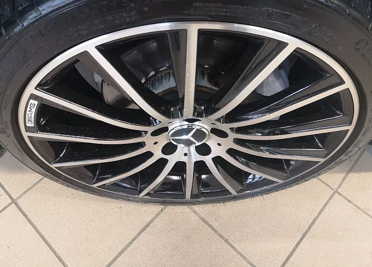 Zunanja slika - Mercedes-Benz E-Razred - E 220 d 4MATIC VELIKA NAVI-USNJE-KAMERA-ALU20-PD.. - 12