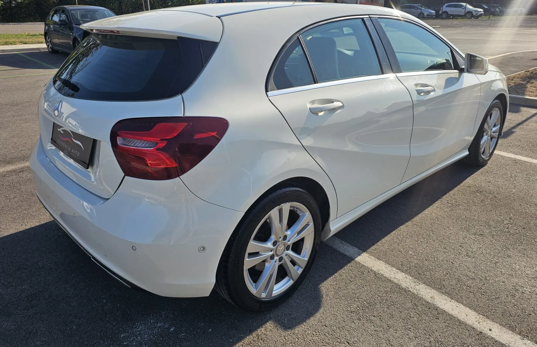 Zunanja slika - Mercedes-Benz A-Razred - A 200d Avtomatik Avantgarde SPORT - 4