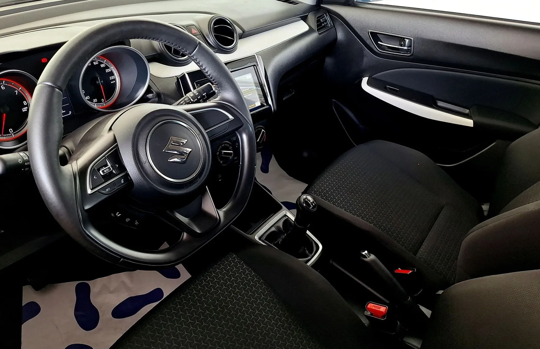 Zunanja slika - Suzuki Swift - 1.2 VVT AllGrip Premium•SLO•4X4•GRET.SEDEŽEV• - 9