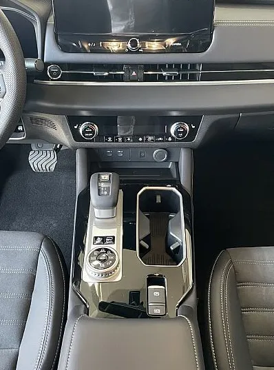 Zunanja slika - Mitsubishi Outlander - 2.4 PHEV Intense Auto - 11