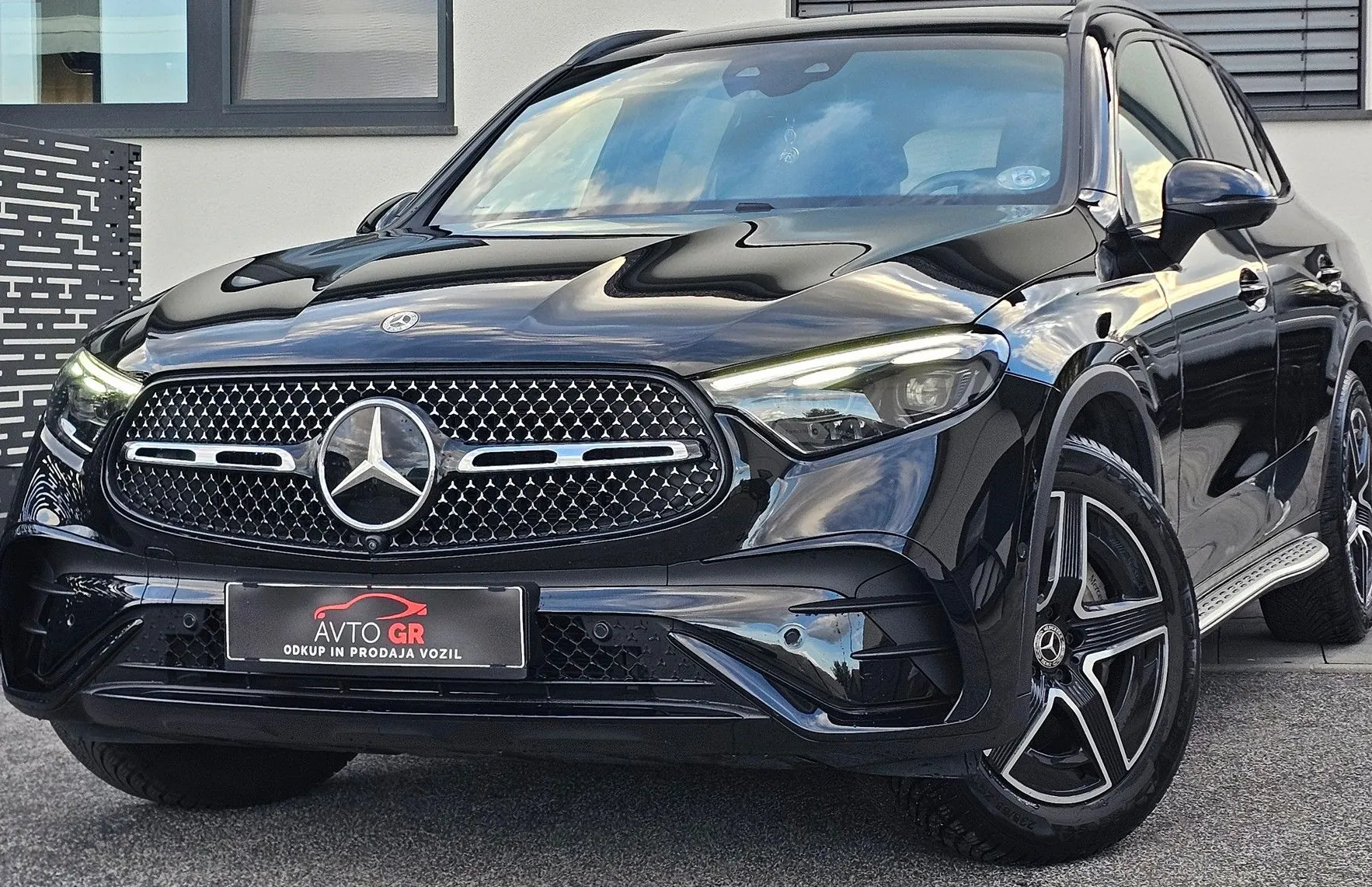 Zunanja slika - Mercedes-Benz GLC-Razred - GLC 220d 4MATIC AMG Line Avt.-Novo- Le 18.000km- - 1
