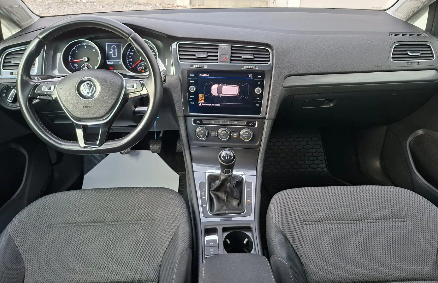 Zunanja slika - Volkswagen Golf - Variant 1.6 TDI BMT Comfortline - 11