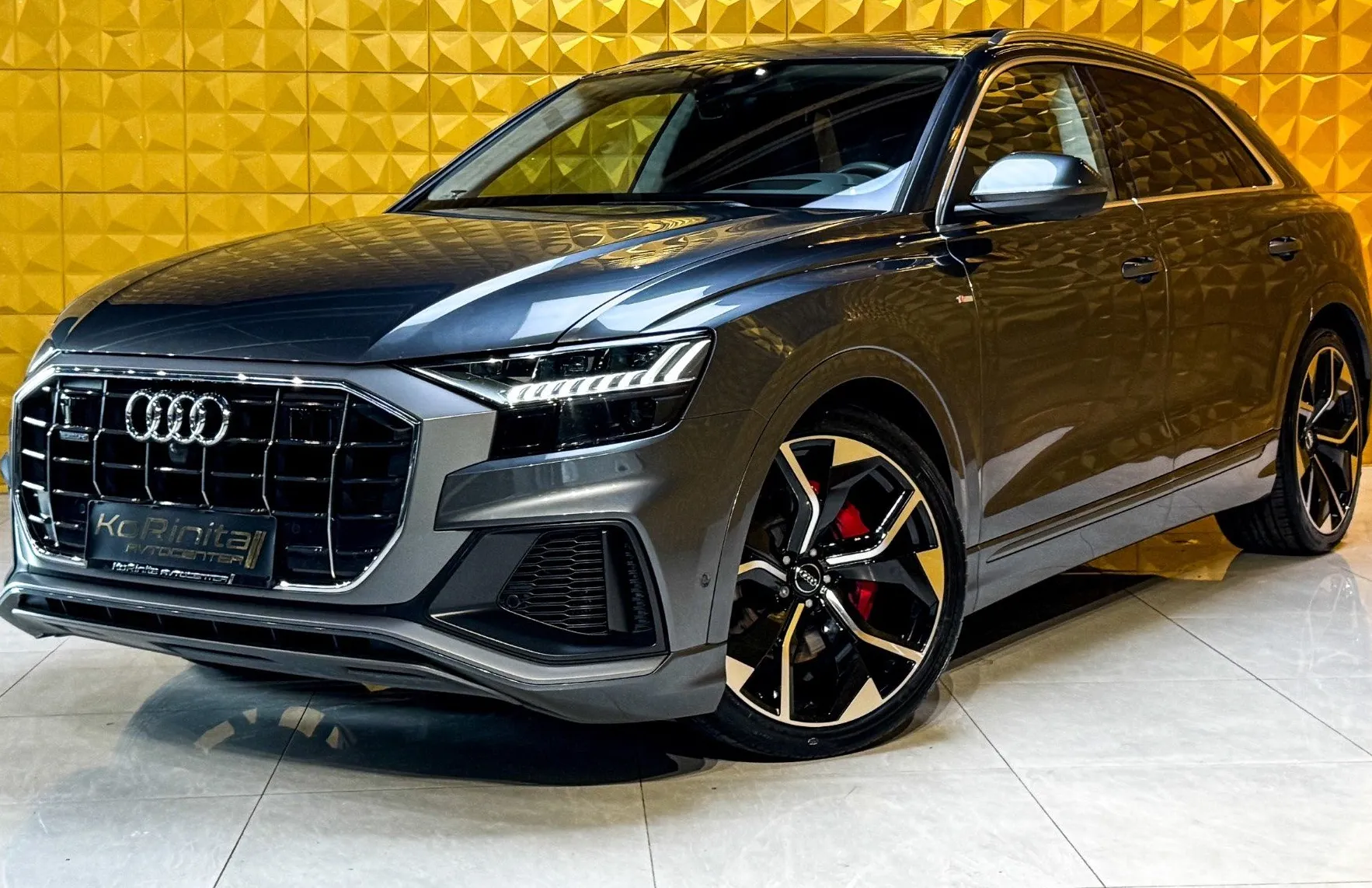 Zunanja slika - Audi Q8 - 50TDI Quattro SLine-4WS-ZRACNO-HLAJENJE-PAN-HEADUP - 4