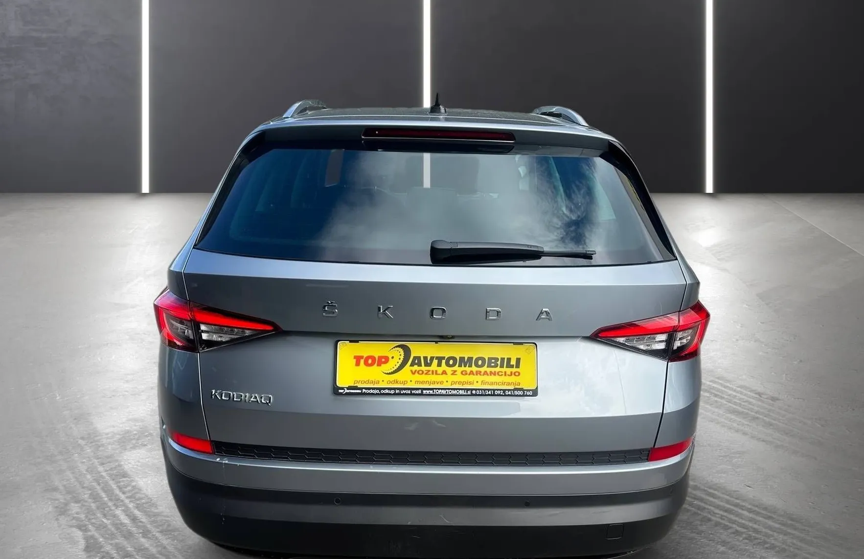 Zunanja slika - Škoda Kodiaq - 2.0 TDI FUL LED ACC NAVI VIRTUAL HI-FI KLJUKA TOP - 7
