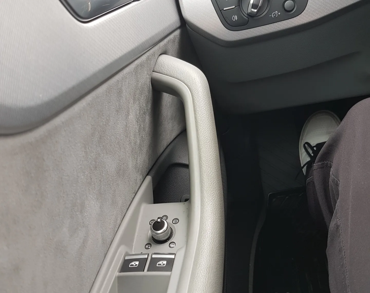 Zunanja slika - Audi A4 - 2,0 TDI Sport S tronic - 18