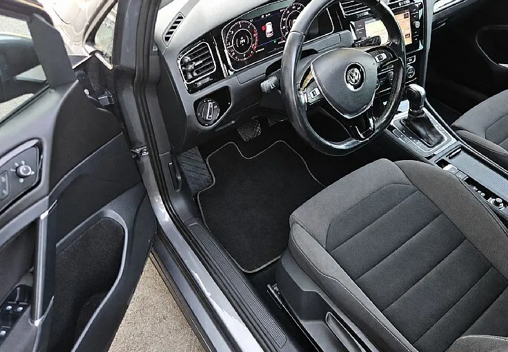 Zunanja slika - Volkswagen Golf - °R-LINE° 2.0 TDI 150ks °DSG° FULL-LED° °VIRTUAL° - 8