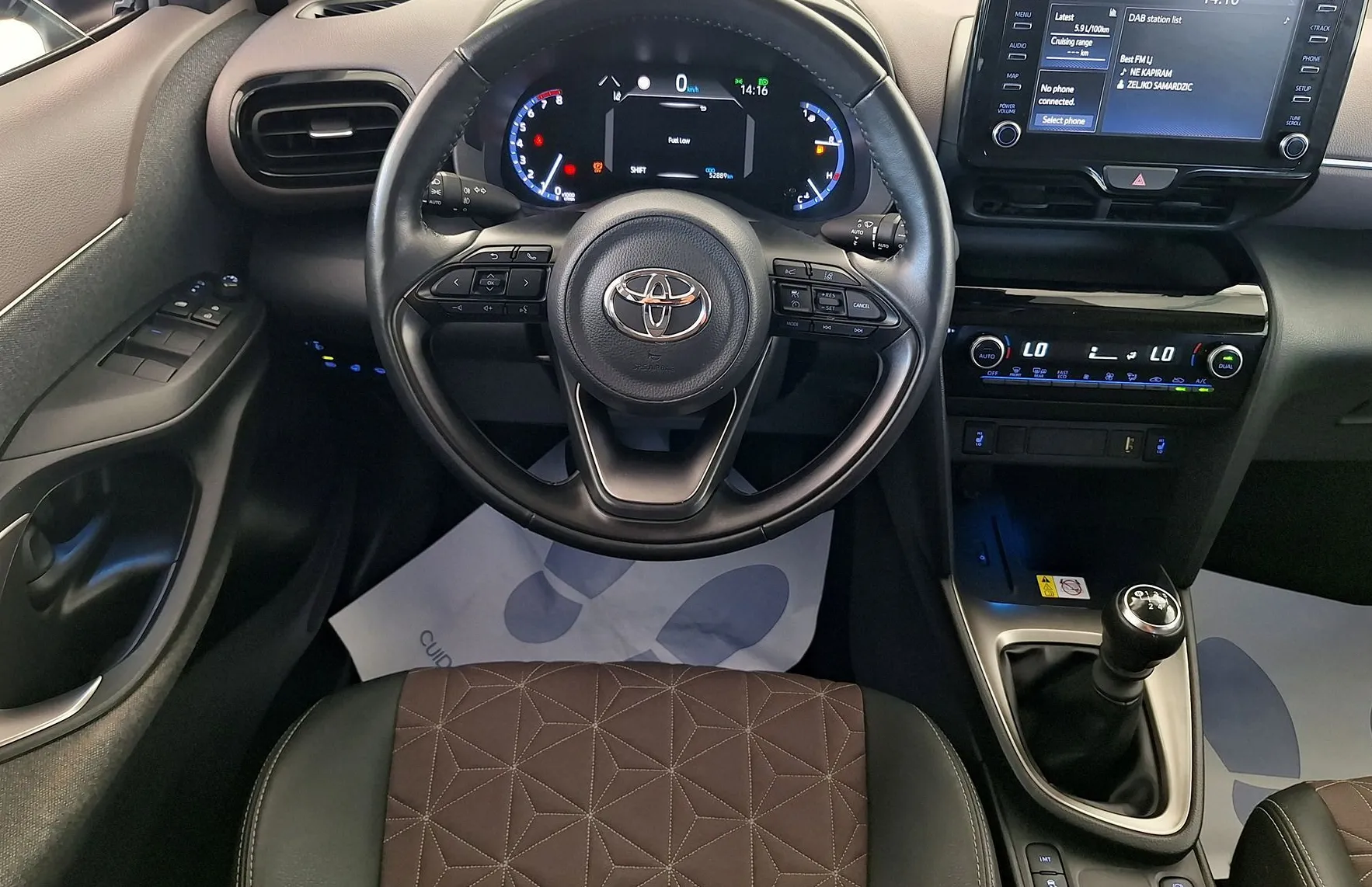 Zunanja slika - Toyota Yaris Cross - 1.5 VVT-iE Elegant MT6 - 14