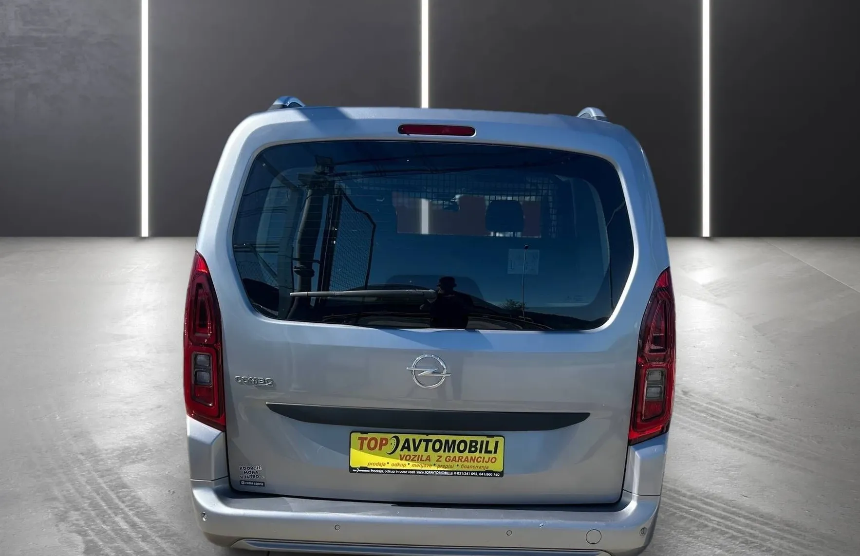 Zunanja slika - Opel Combo - CARGO 1.5 SLOVENSKI 1.LASTNIK TEMP PDC LINE ASIST. - 7