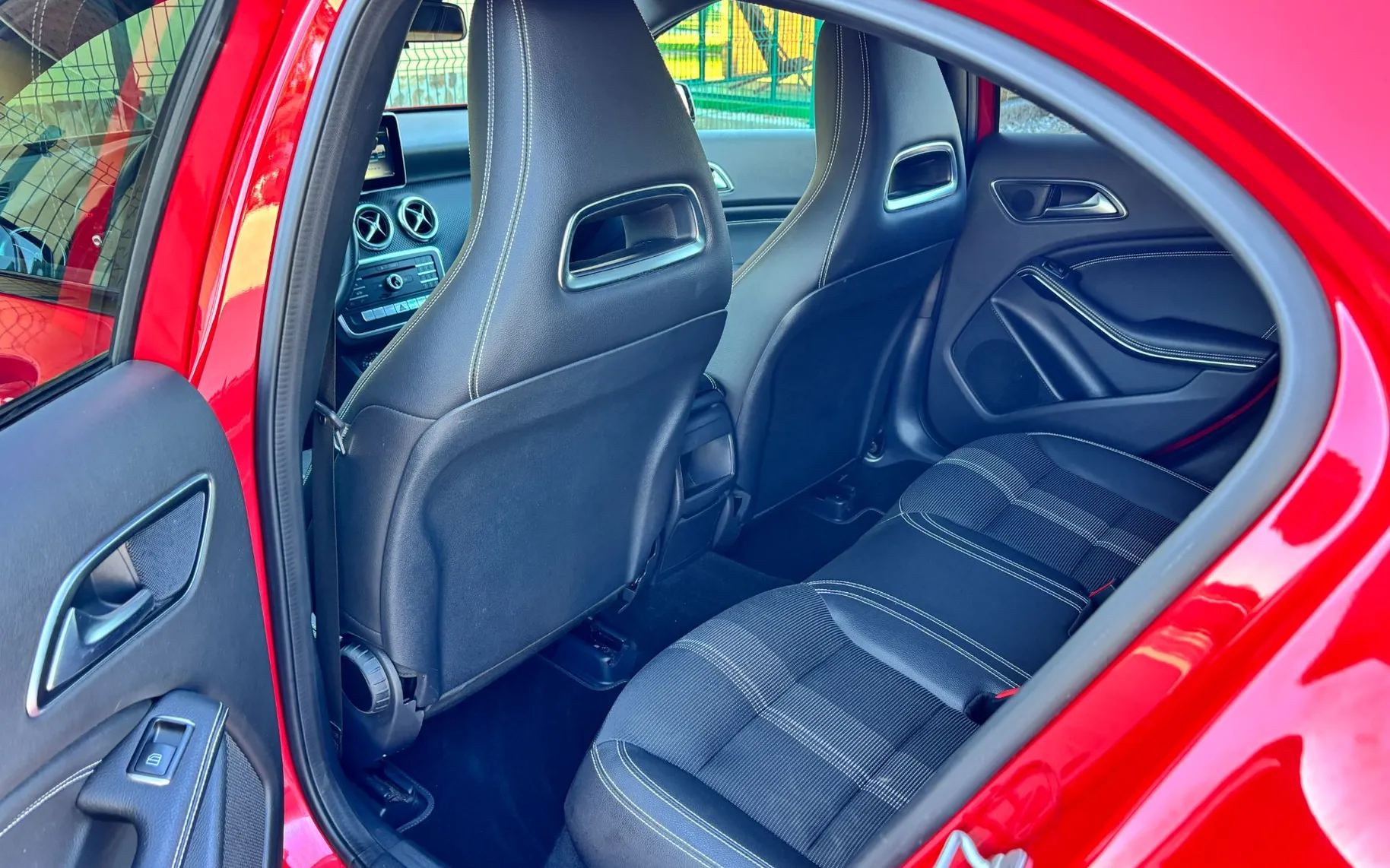 Zunanja slika - Mercedes-Benz A Class Coupe - A-Razred 200 D AUT. - 10