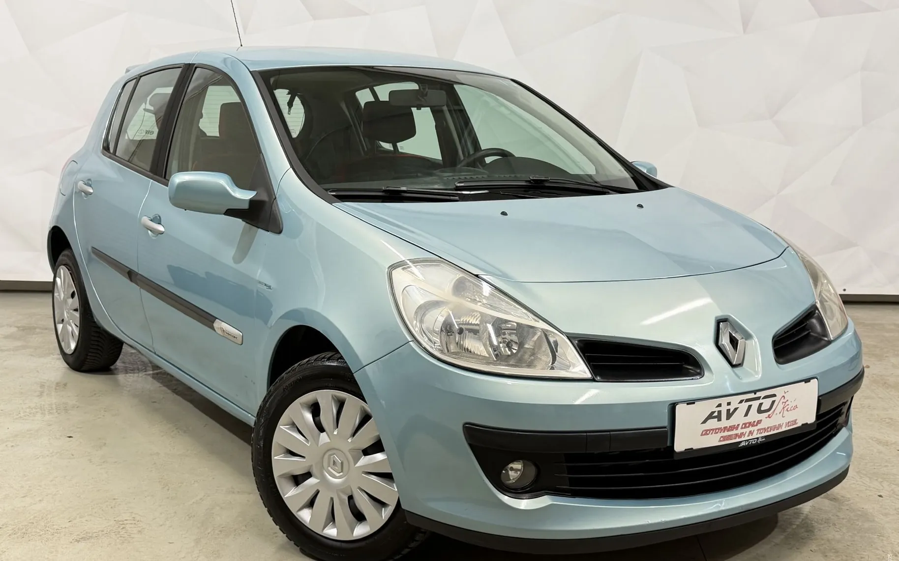 Zunanja slika - Renault Clio - 1.2 Rip Curl-KLIMA-SERVO-TRAJNIK BREZ POLOGA... - 2