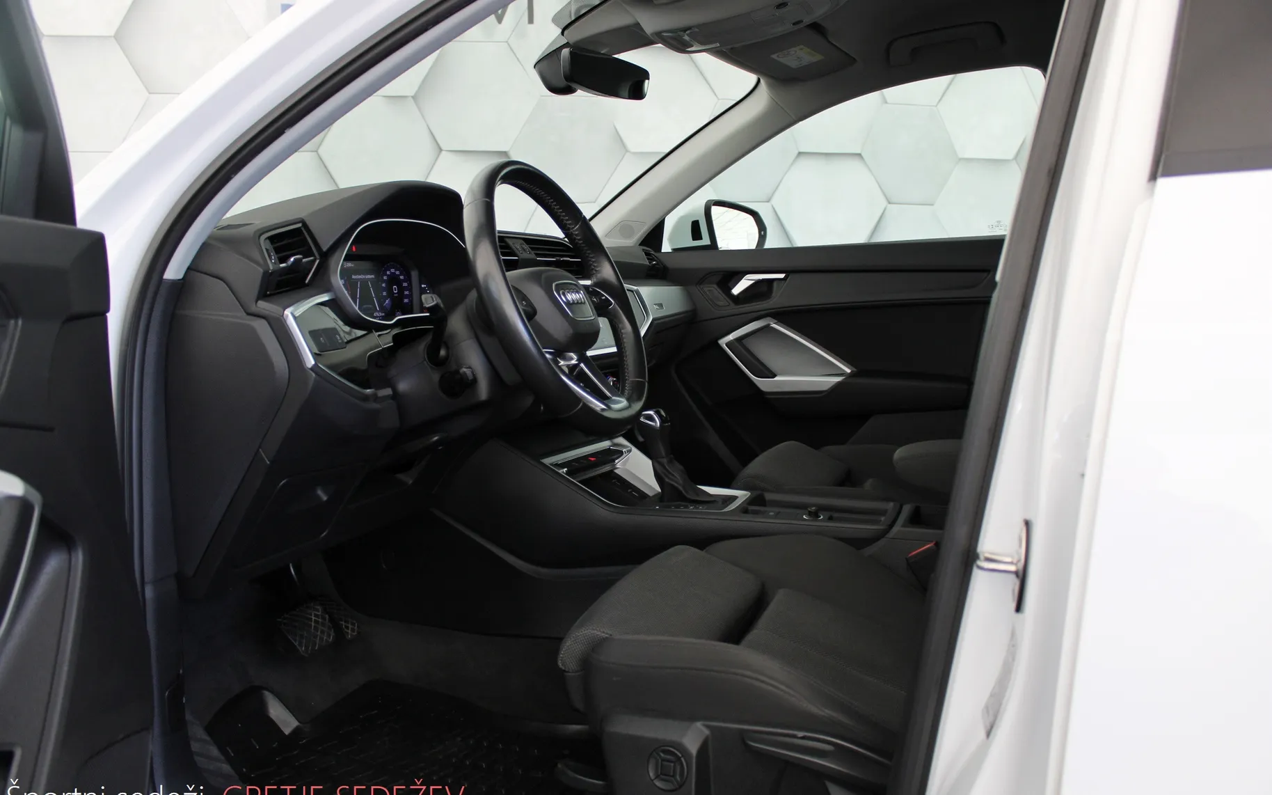 Zunanja slika - Audi Q3 - 35 TFSI S-Tronic Advanced 150KM VIRTUAL LED - 9