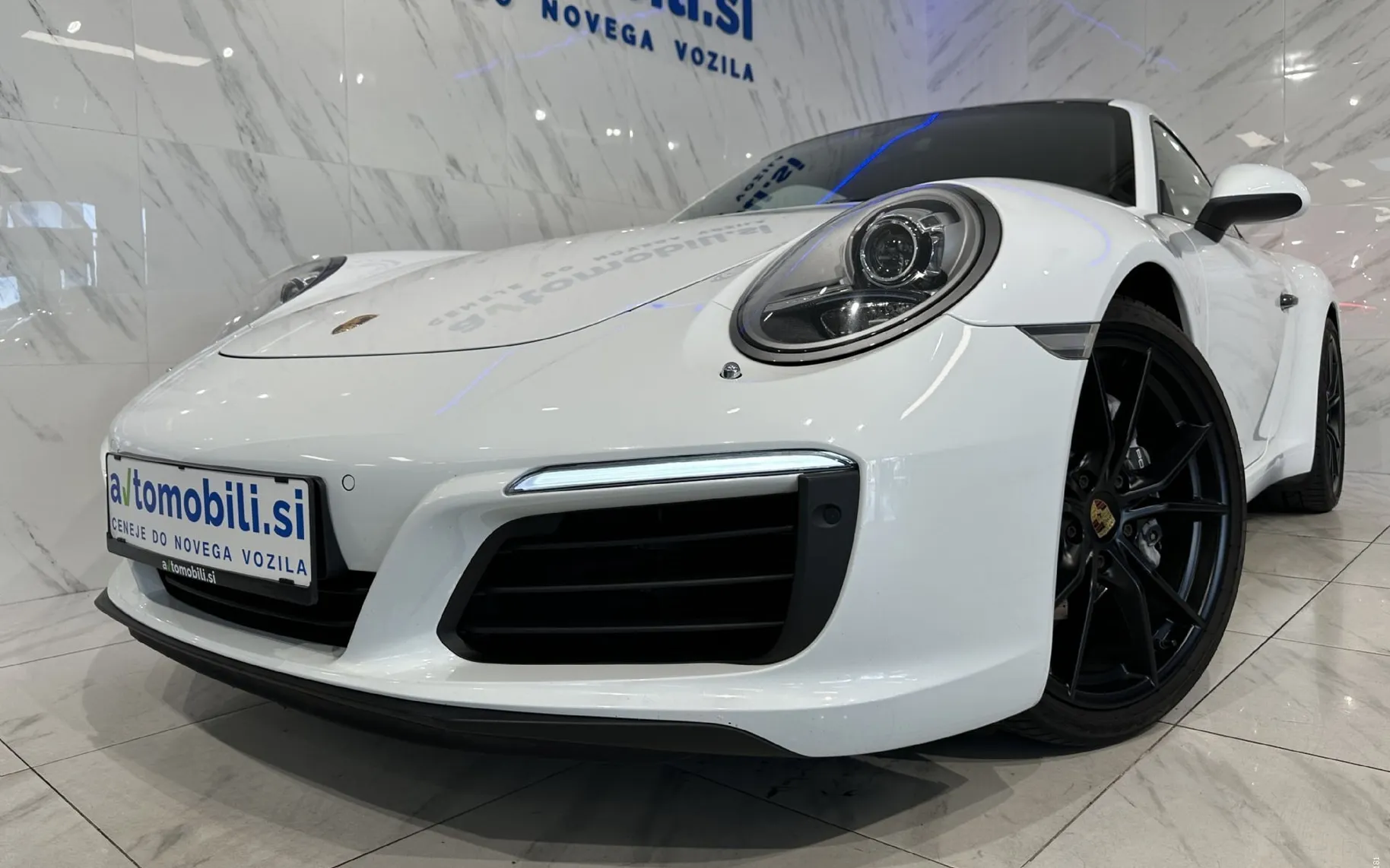 Zunanja slika - Porsche 911 - 3.0 CARRERA COUPE - 3
