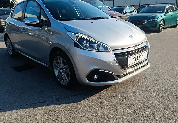 Zunanja slika - Peugeot 208 - 1.2 PureTech 82 Style - 2